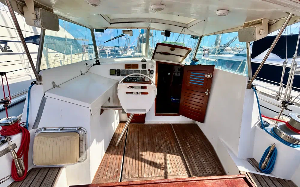 slider 4 Kirie Fifty 40