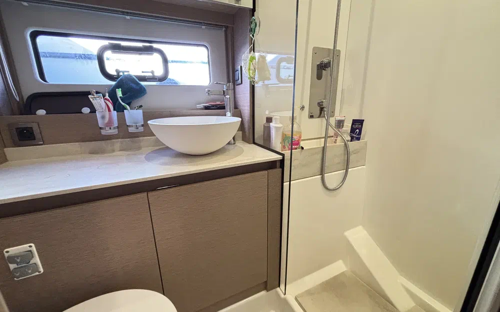 slider 22 Prestige Yachts 420 Fly