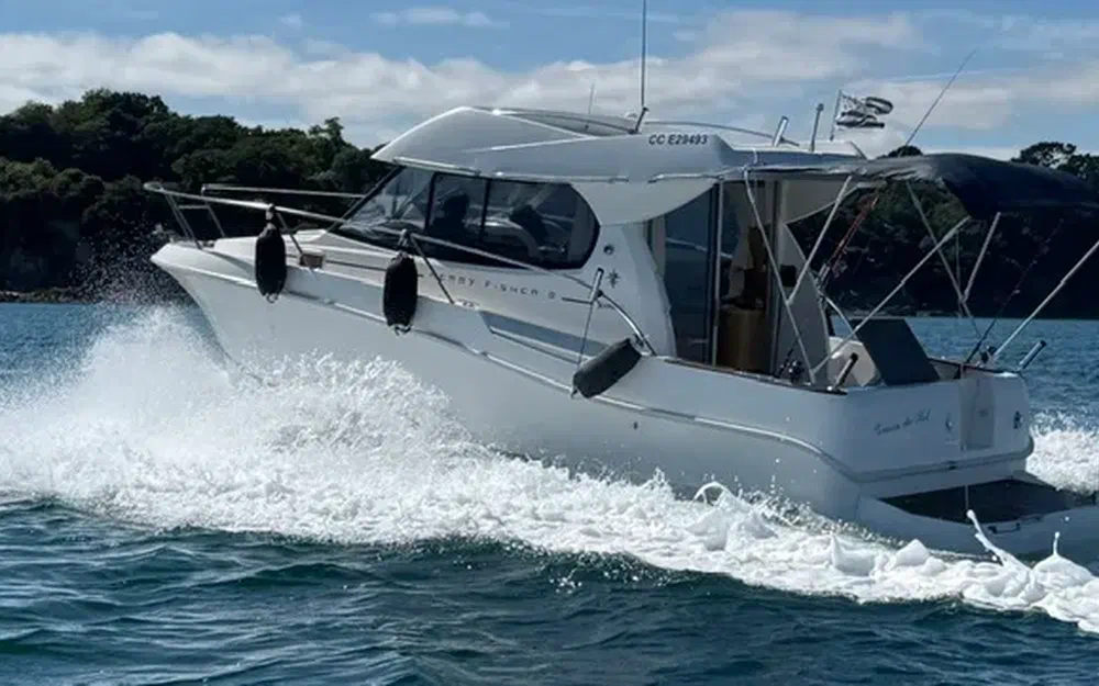slider 0 Jeanneau Merry Fisher 815