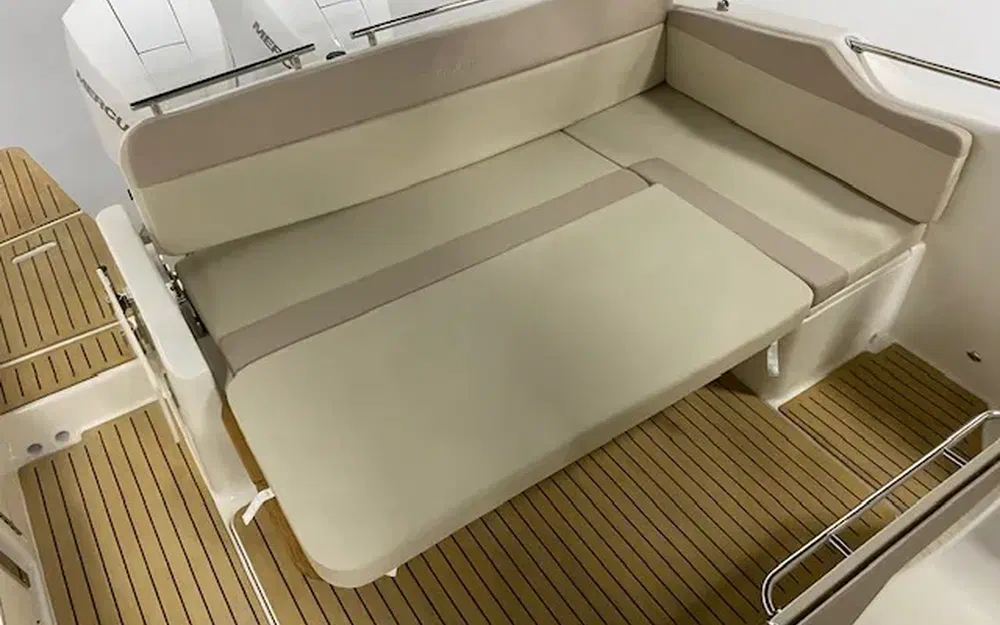 slider 12 Quicksilver Activ 875 Sundeck