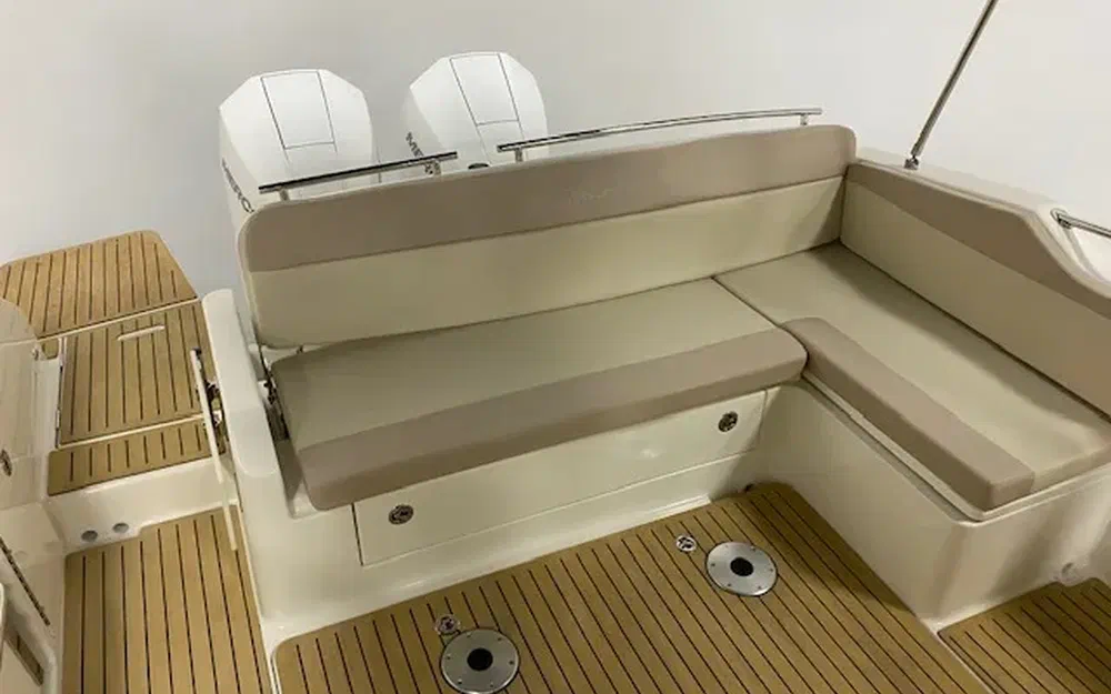 slider 2 Quicksilver Activ 875 Sundeck