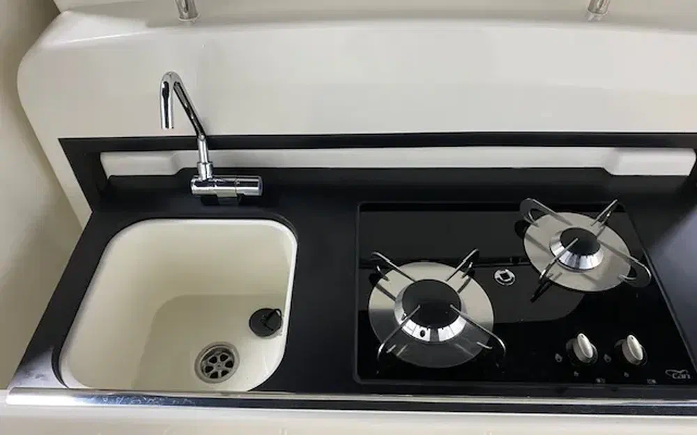 slider 5 Quicksilver Activ 875 Sundeck