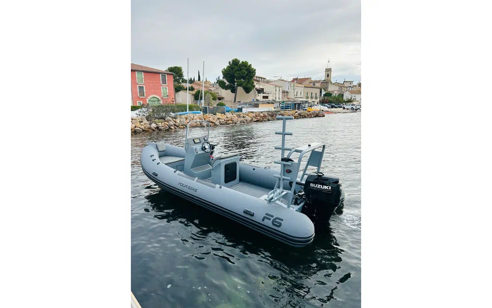 slider 6 Four Seas F6