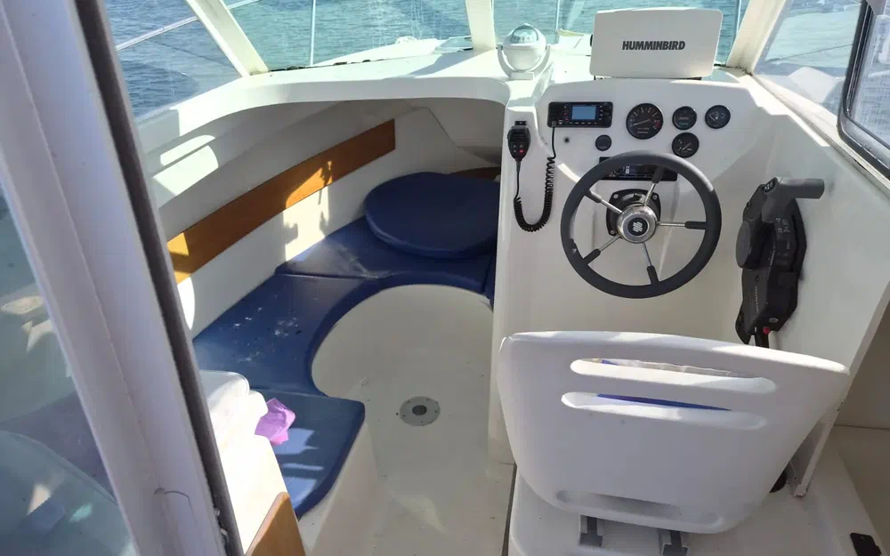 slider 2 Beneteau Antares 6.50 HB