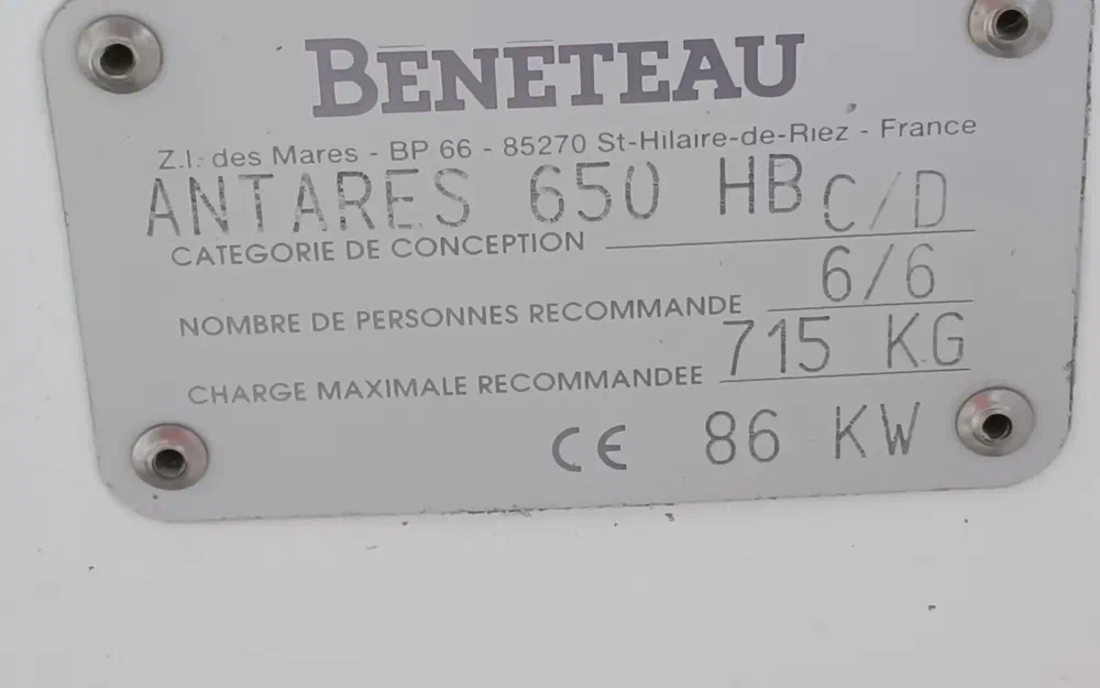 slider 6 Beneteau Antares 6.50 HB