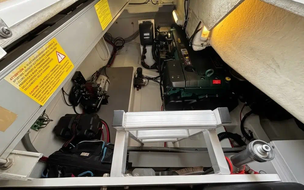 slider 20 Beneteau Monte Carlo 42