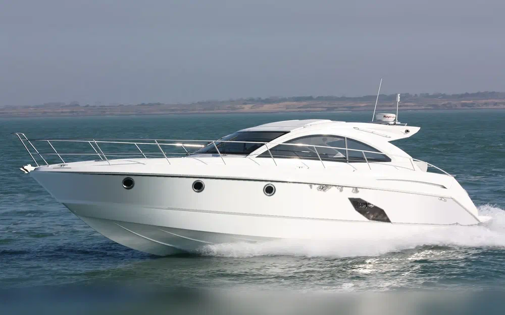 slider 1 Beneteau Monte Carlo 42