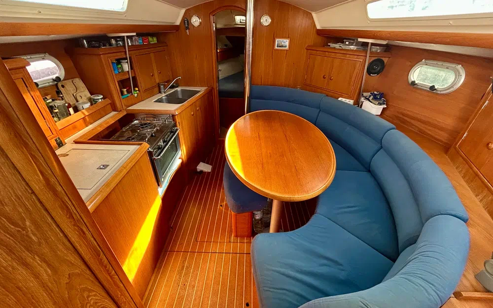 slider 2 Jeanneau Sun Odyssey 34.2