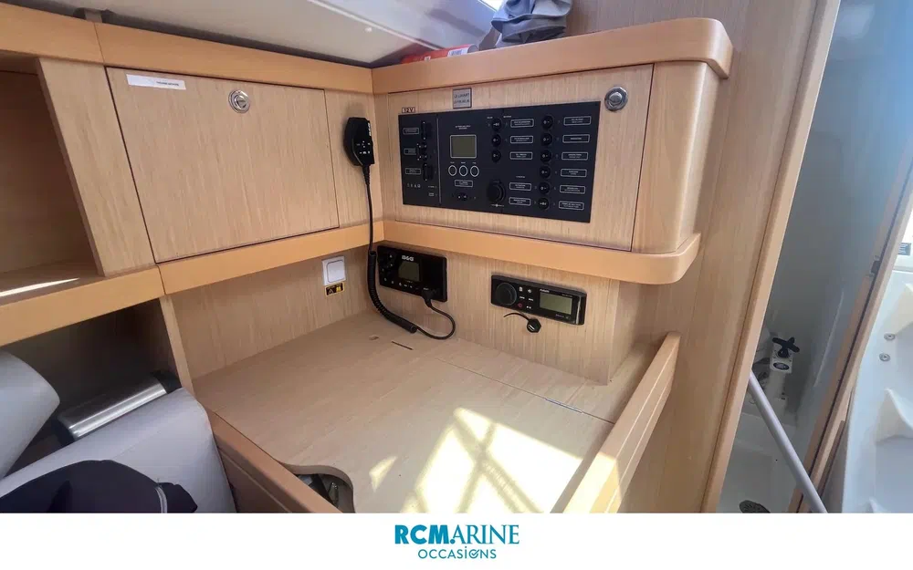 slider 8 Beneteau Oceanis 31