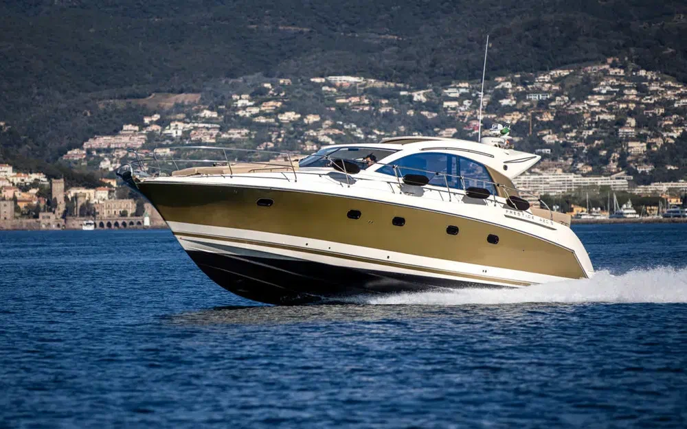 slider 11 Prestige Yachts 42 S