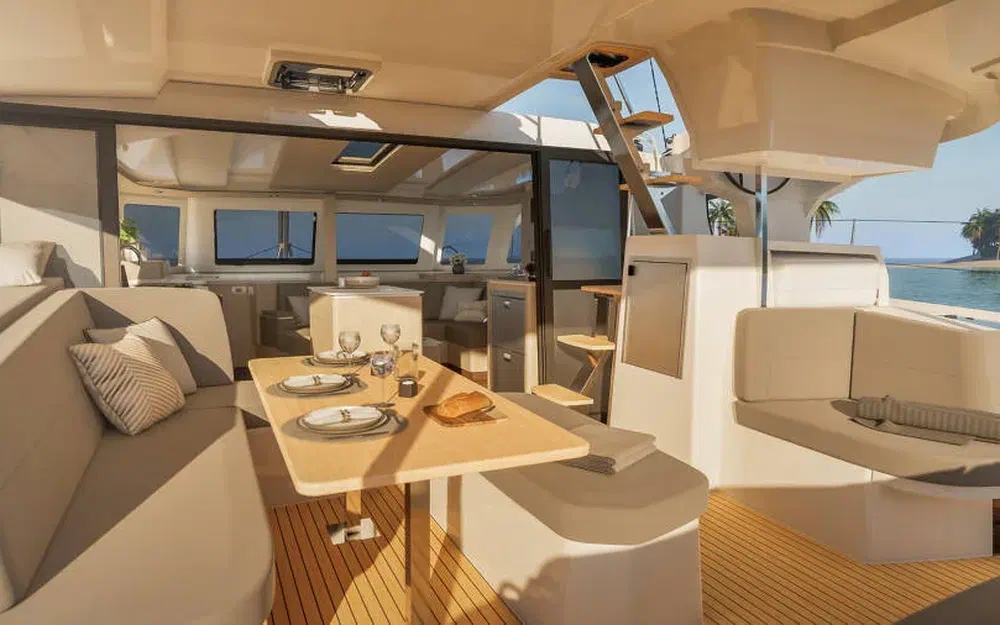 slider 3 Fountaine Pajot Lipari 41