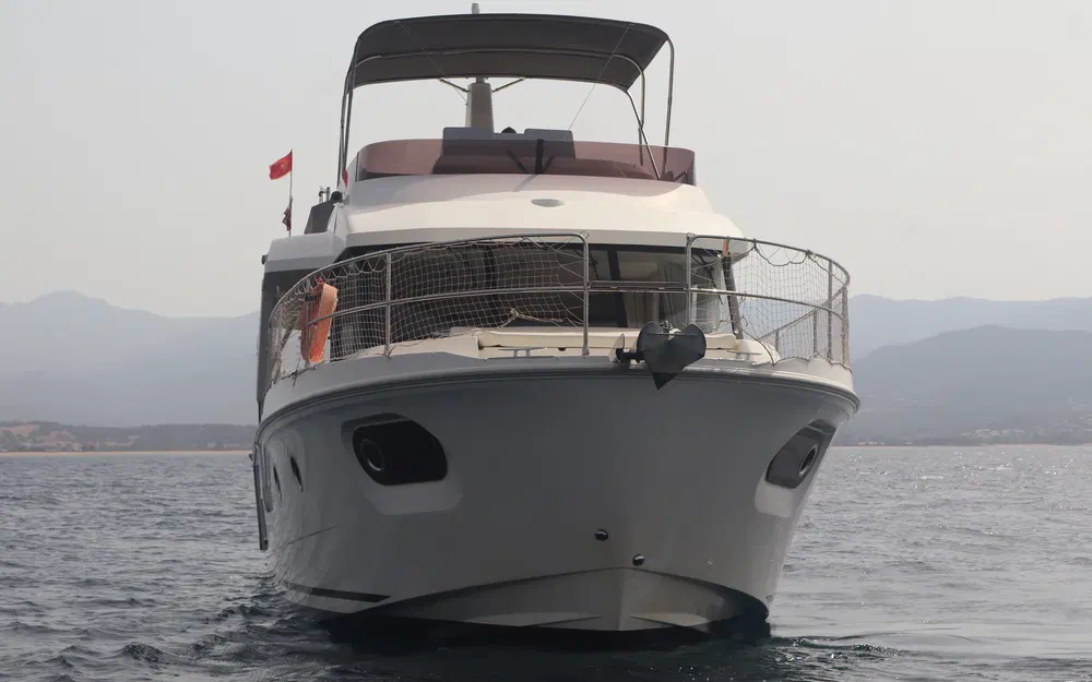 slider 11 Beneteau Swift Trawler 41 Fly