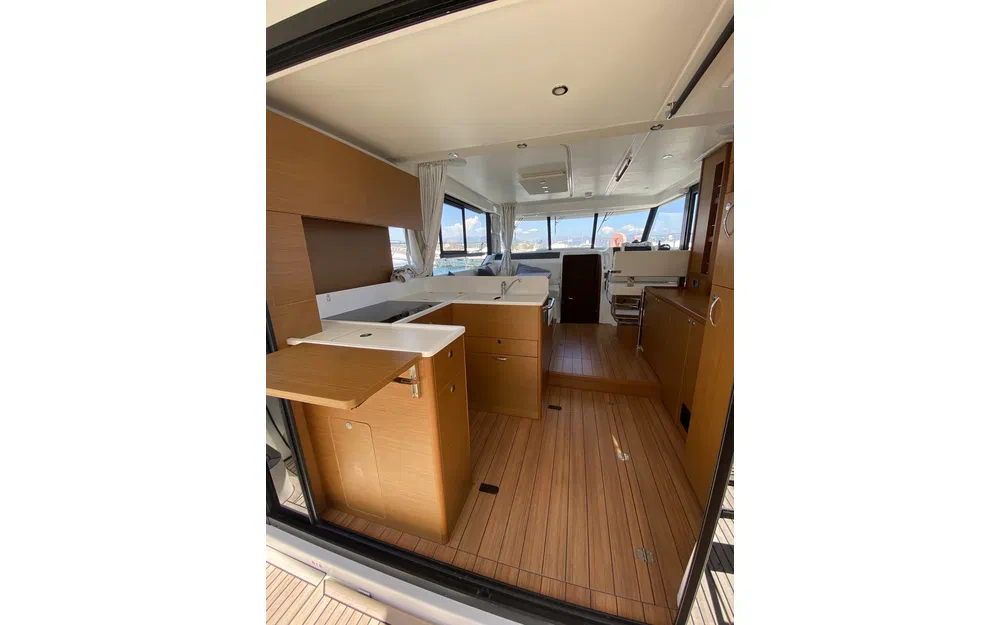 slider 20 Beneteau Swift Trawler 41 Fly