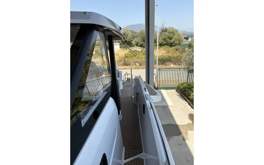 slider 9 Beneteau Gran Turismo 35