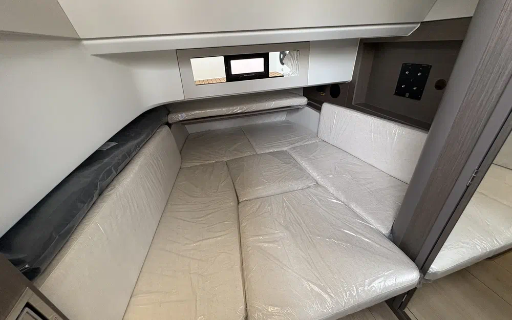 slider 13 Beneteau Gran Turismo 35