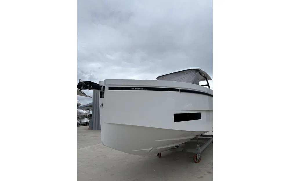slider 6 De Antonio Yachts D32