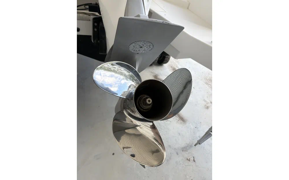 slider 27 Nimbus W9