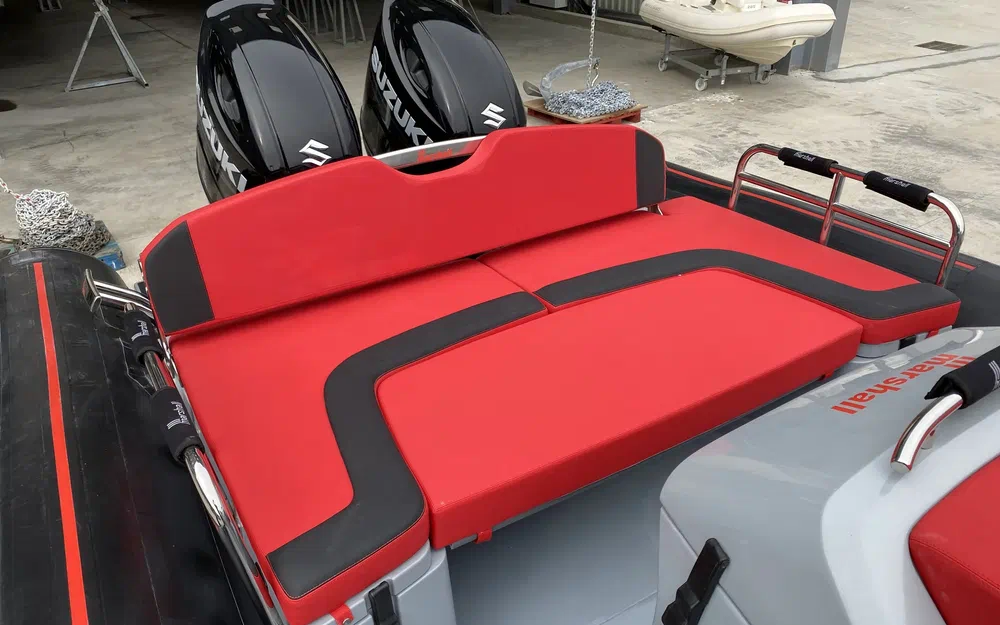 slider 3 Marshall M8 Touring