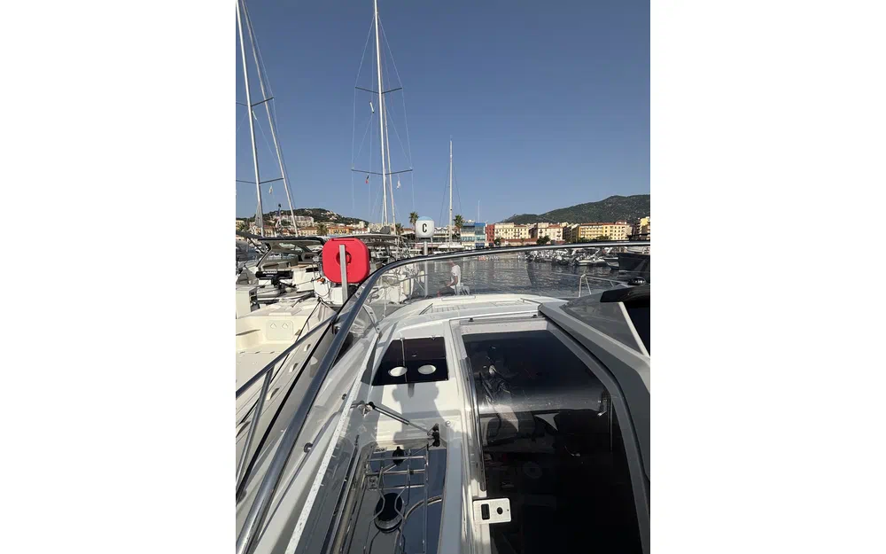 slider 9 Jeanneau Cap Camarat 9.0 WA