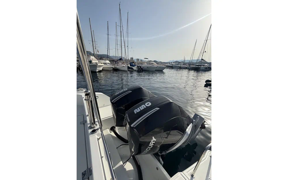 slider 12 Jeanneau Cap Camarat 9.0 WA
