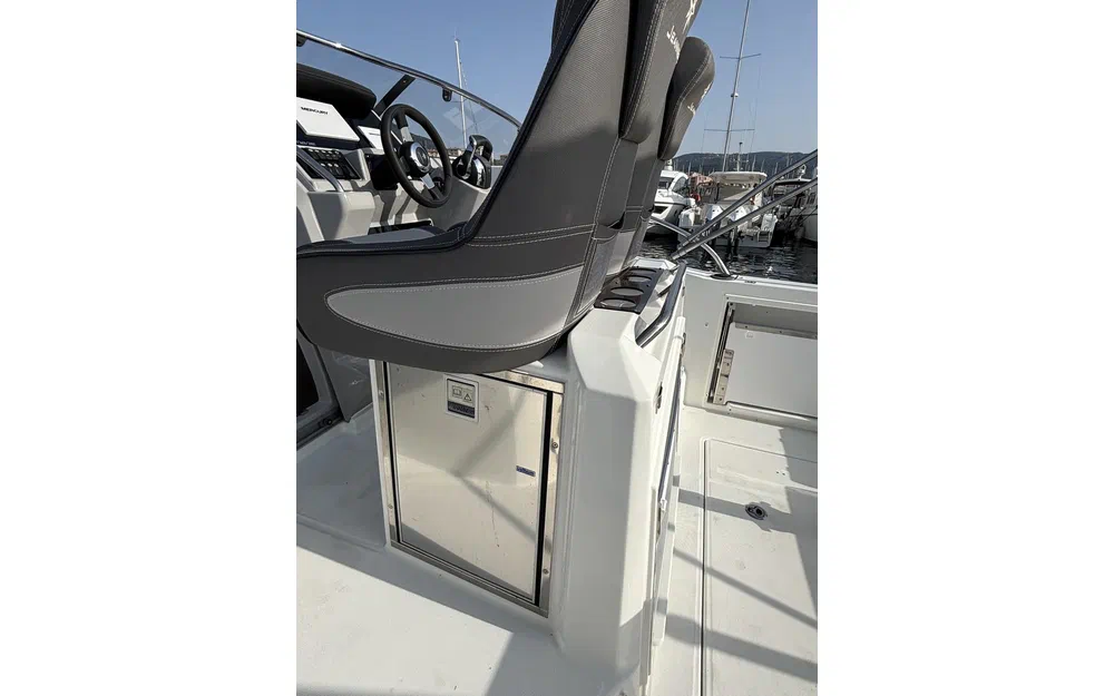 slider 14 Jeanneau Cap Camarat 9.0 WA