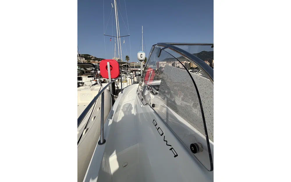 slider 15 Jeanneau Cap Camarat 9.0 WA