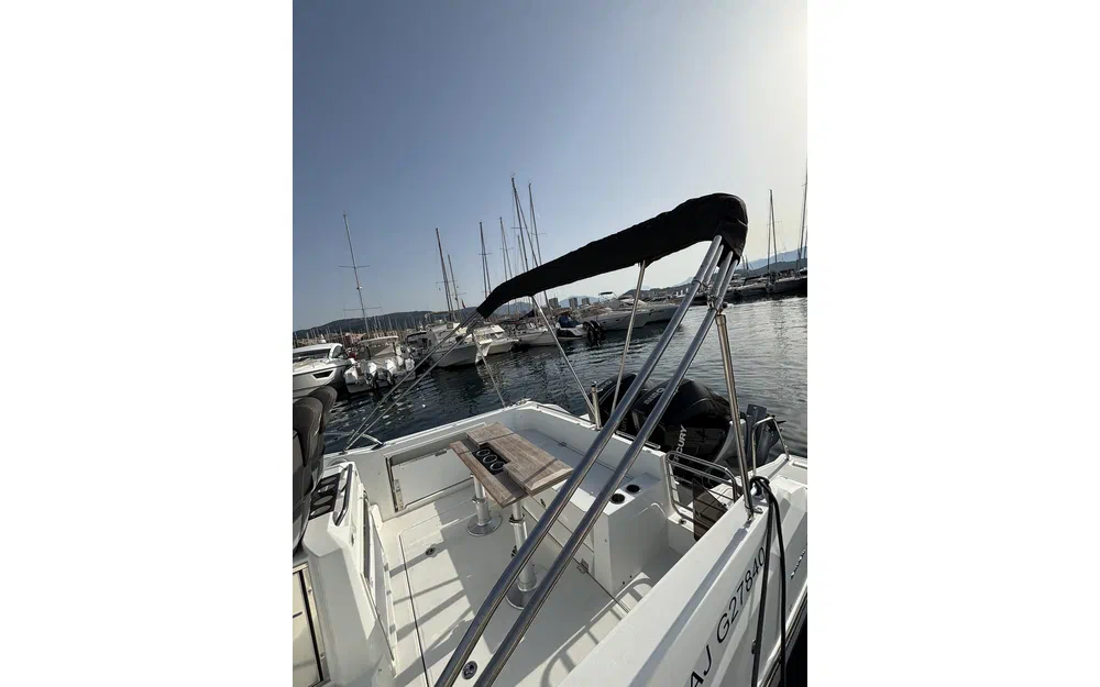 slider 6 Jeanneau Cap Camarat 9.0 WA