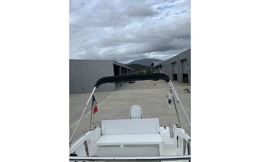 slider 11 Beneteau Flyer 7 SPACEdeck