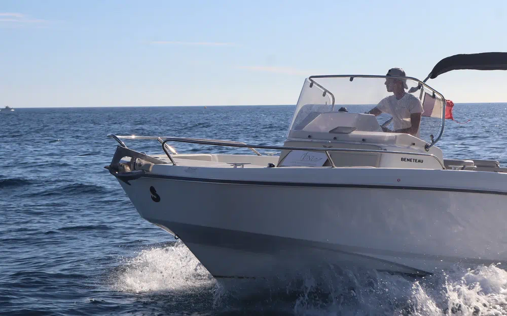 slider 17 Beneteau Flyer 7 SPACEdeck