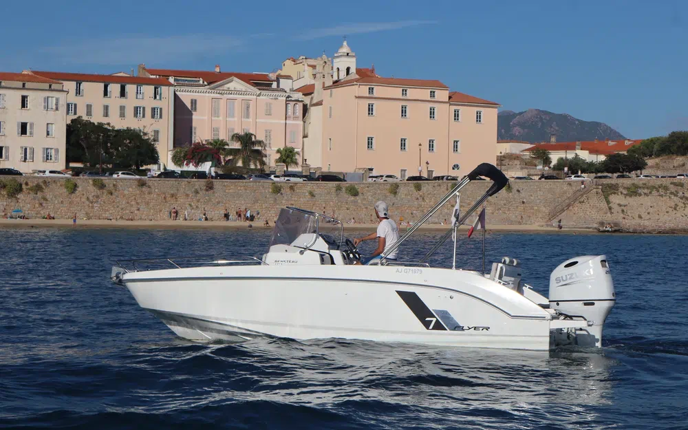 slider 18 Beneteau Flyer 7 SPACEdeck