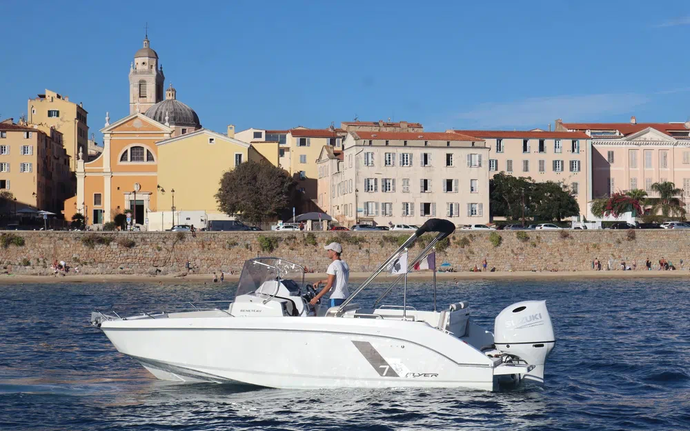 slider 20 Beneteau Flyer 7 SPACEdeck