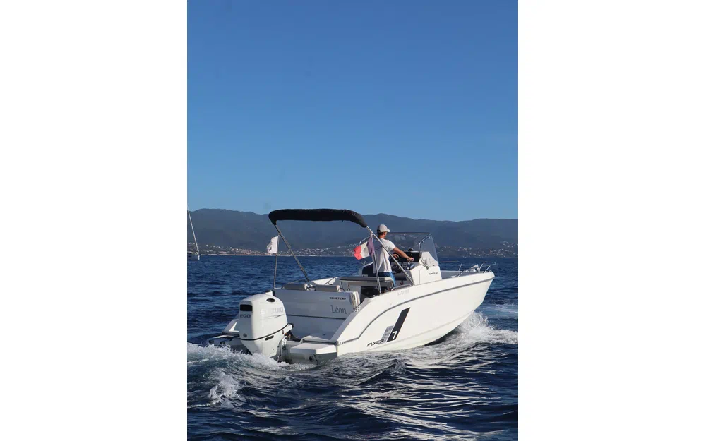 slider 22 Beneteau Flyer 7 SPACEdeck