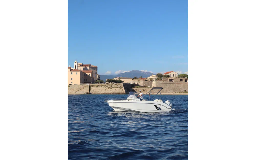 slider 25 Beneteau Flyer 7 SPACEdeck