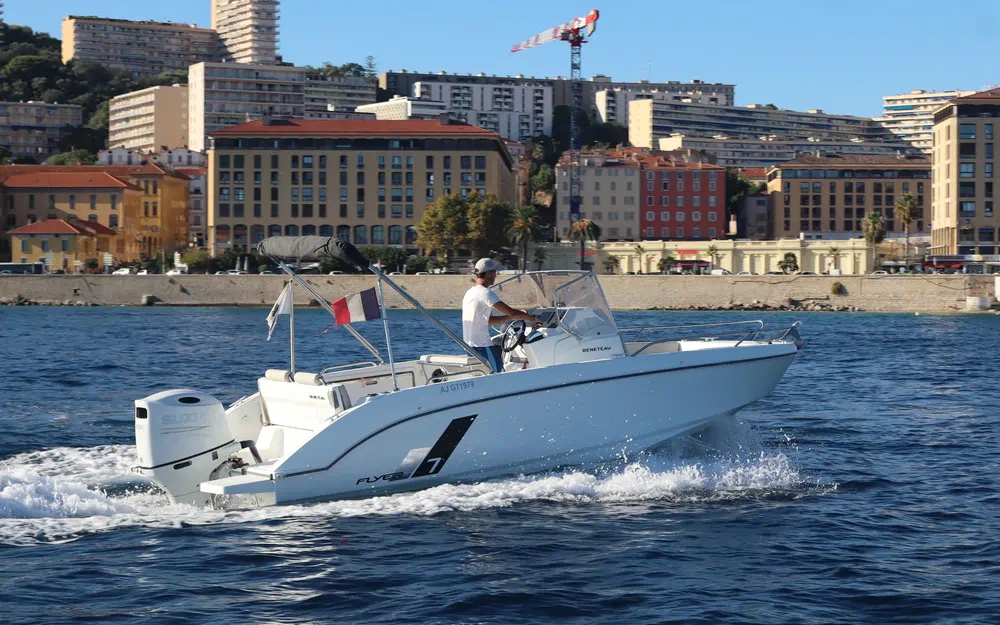 slider 28 Beneteau Flyer 7 SPACEdeck