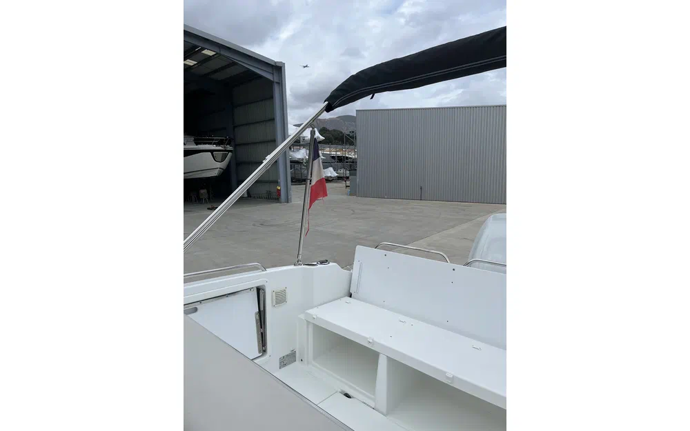 slider 7 Beneteau Flyer 7 SPACEdeck