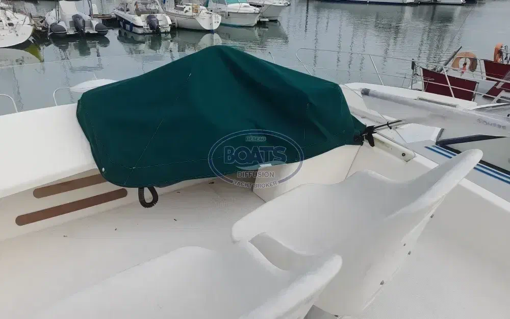 slider 13 Jeanneau Merry Fisher 925 Fly