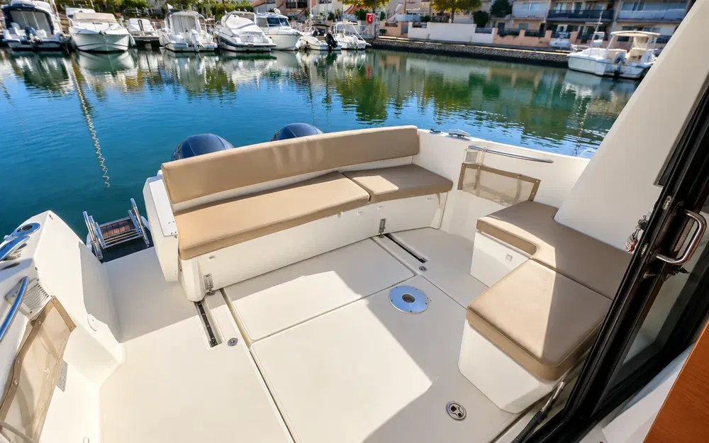 slider 3 Jeanneau Merry Fisher 855