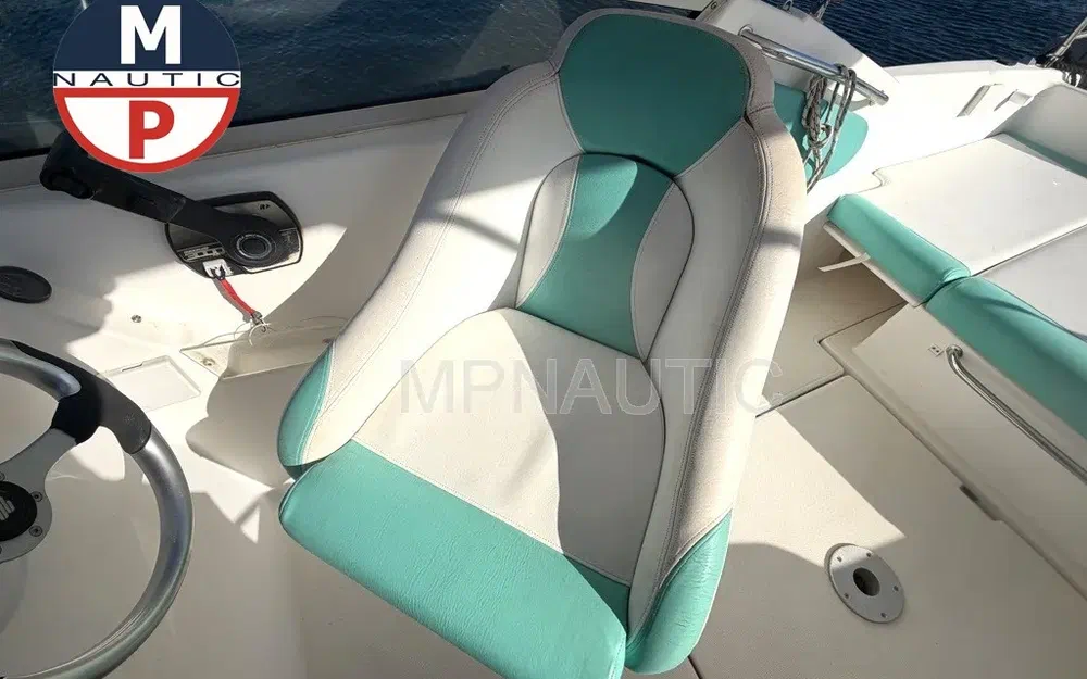 slider 6 Jeanneau Leader 705
