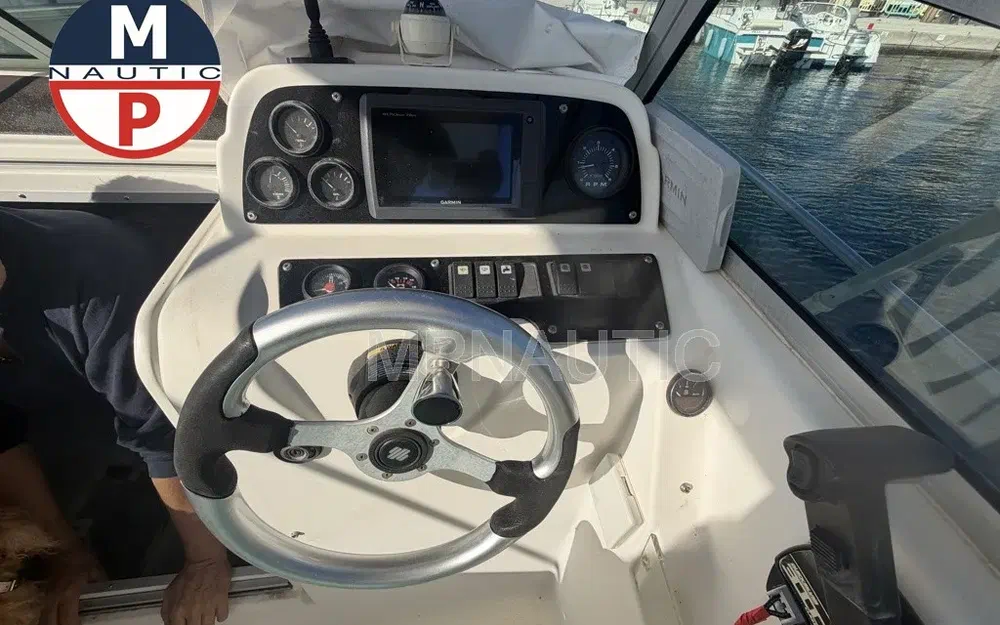 slider 7 Jeanneau Leader 705