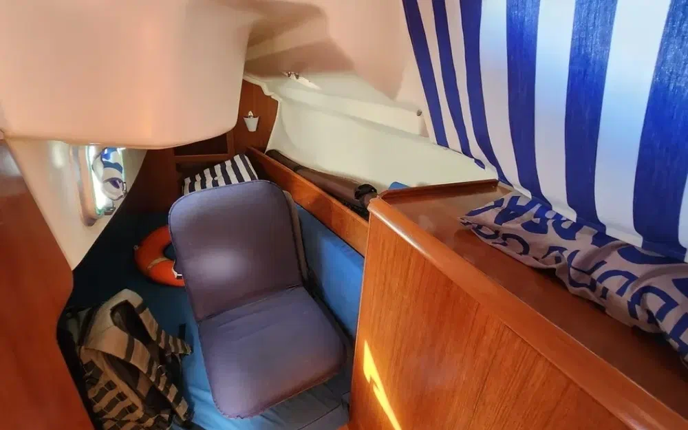 slider 15 Jeanneau Sun Odyssey 32