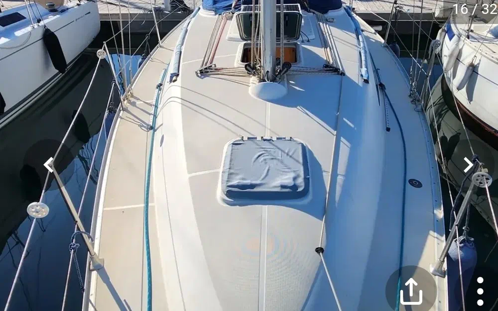 slider 6 Jeanneau Sun Odyssey 32
