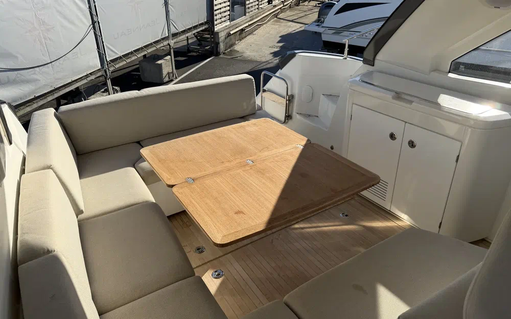slider 6 Beneteau Gran Turismo 41