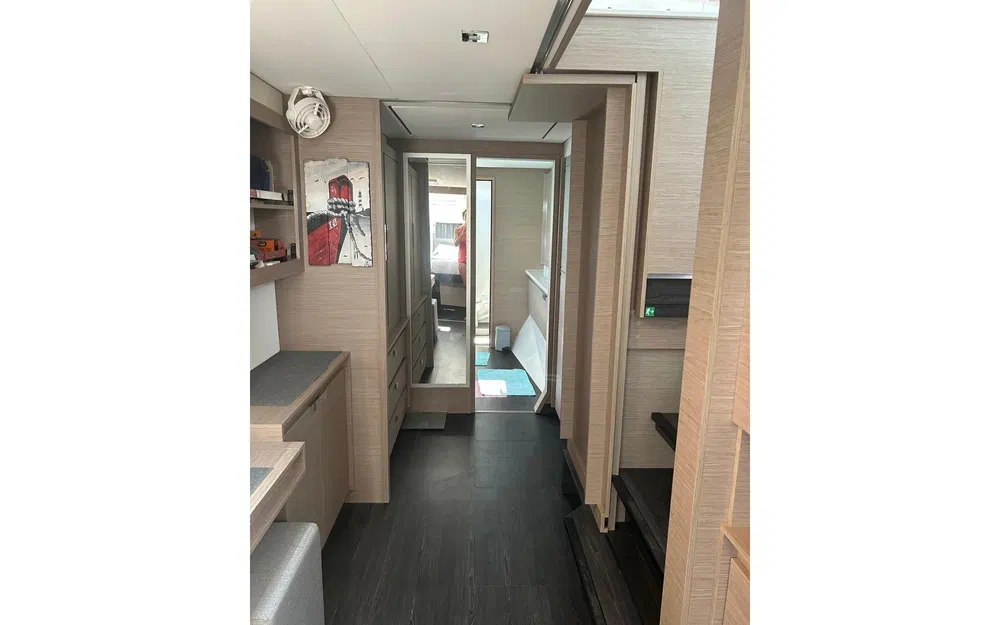 slider 30 Fountaine Pajot Elba 45