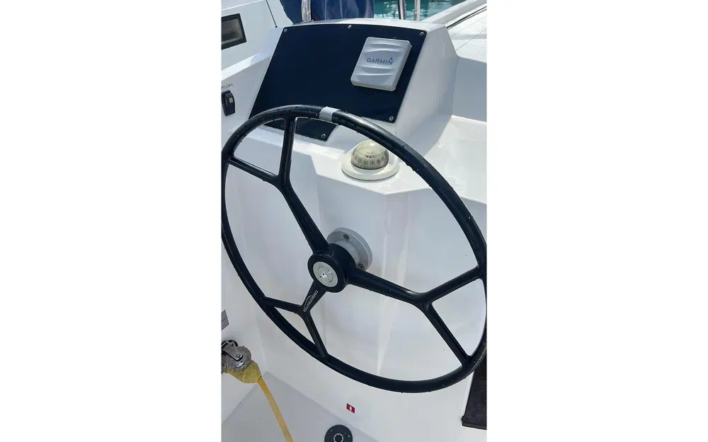 slider 5 Nautitech 40