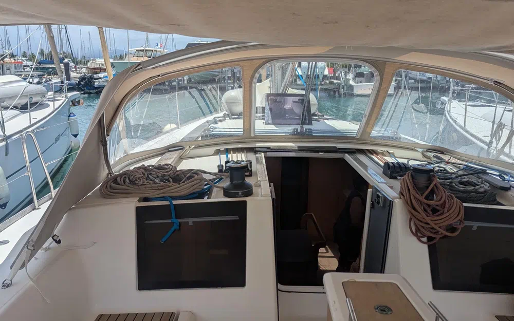 slider 17 Dufour 460 Grand Large