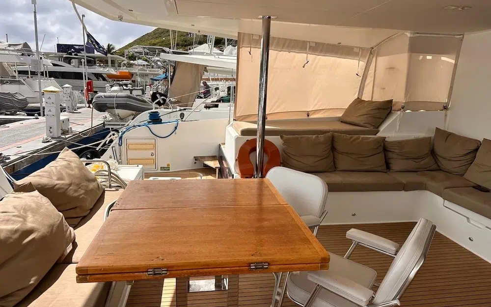 slider 14 Fountaine Pajot Ipanema 58
