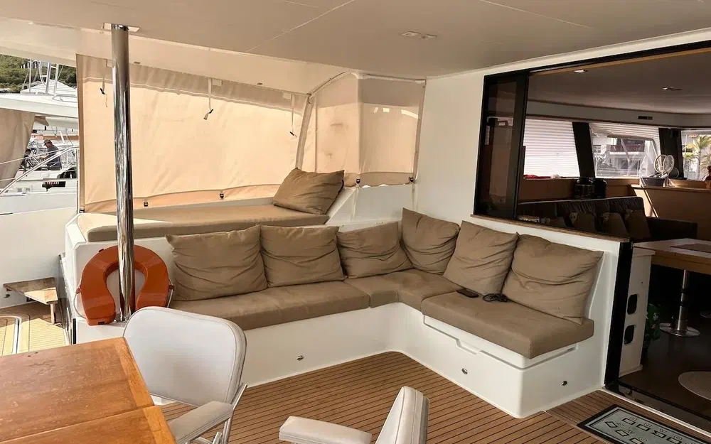 slider 15 Fountaine Pajot Ipanema 58