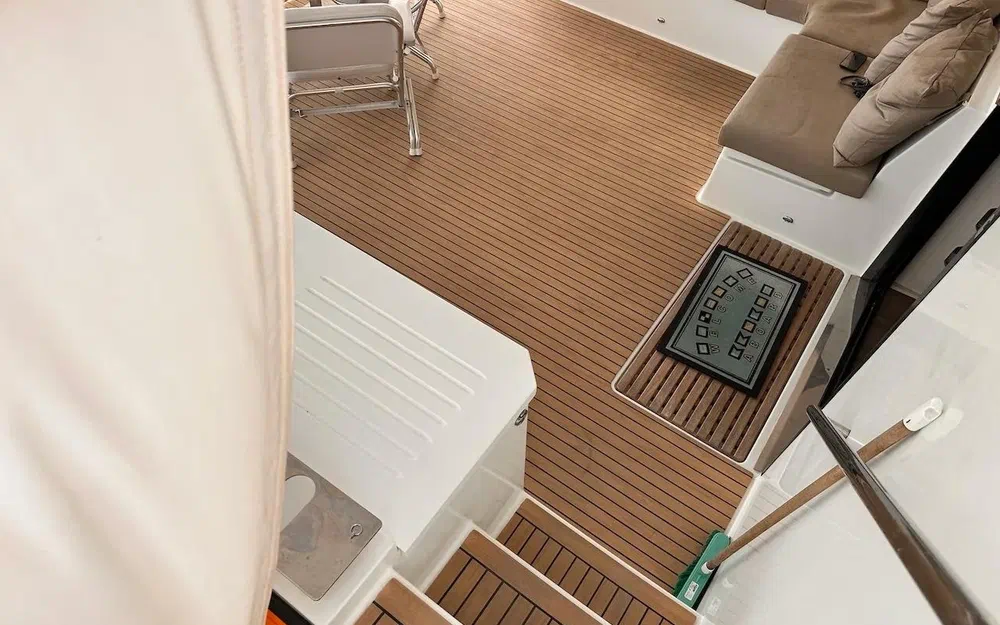 slider 77 Fountaine Pajot Ipanema 58