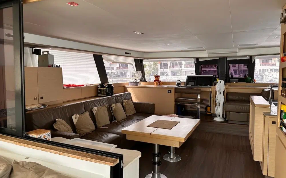 slider 79 Fountaine Pajot Ipanema 58