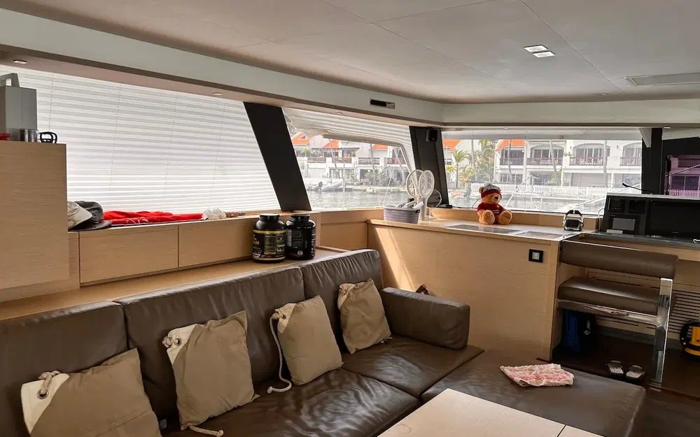 slider 84 Fountaine Pajot Ipanema 58